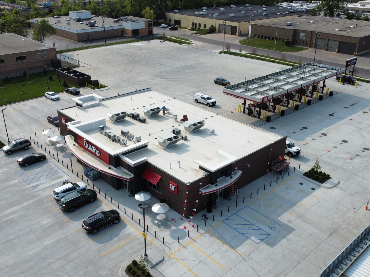 National retail and restaurant programs in 38 states, built by Wolverine Construction
